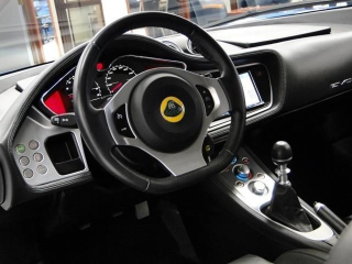 Illustration for article titled Why Buy A Base Porsche Cayman When You Can Get A Lotus For Less?
